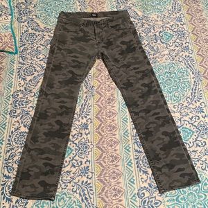 Men’s Hudson Byron camo jeans 33